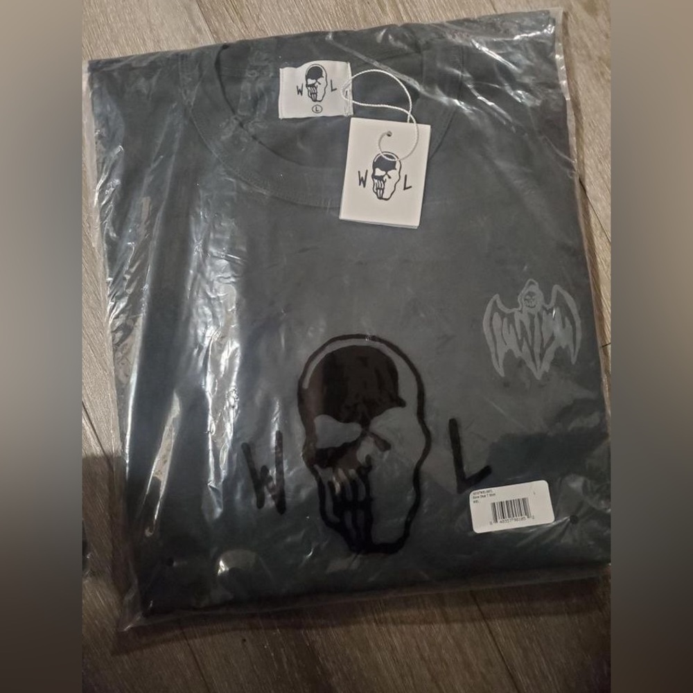 Warren Lotas Tee (Done Deal Tee) size Large